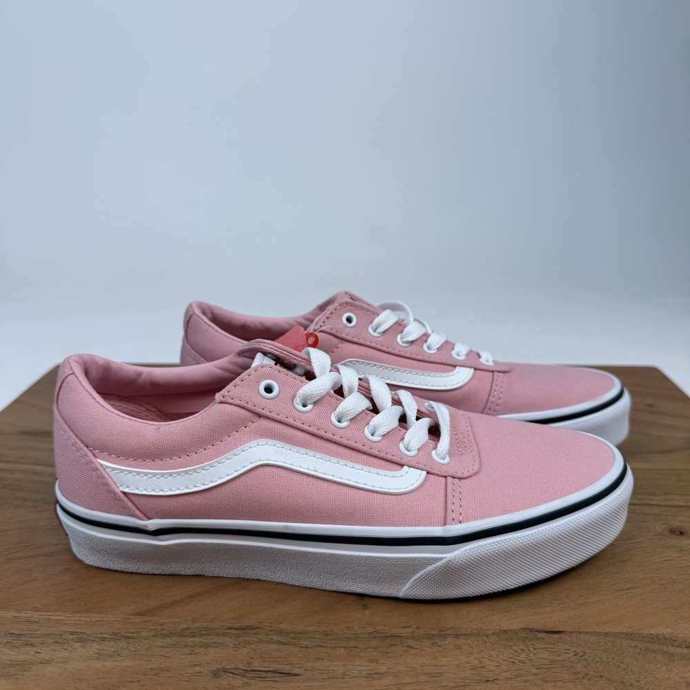New NIB Big Kids Vans Ward Pink/White Skateboarding Sneakers Shoes Size 4 Y